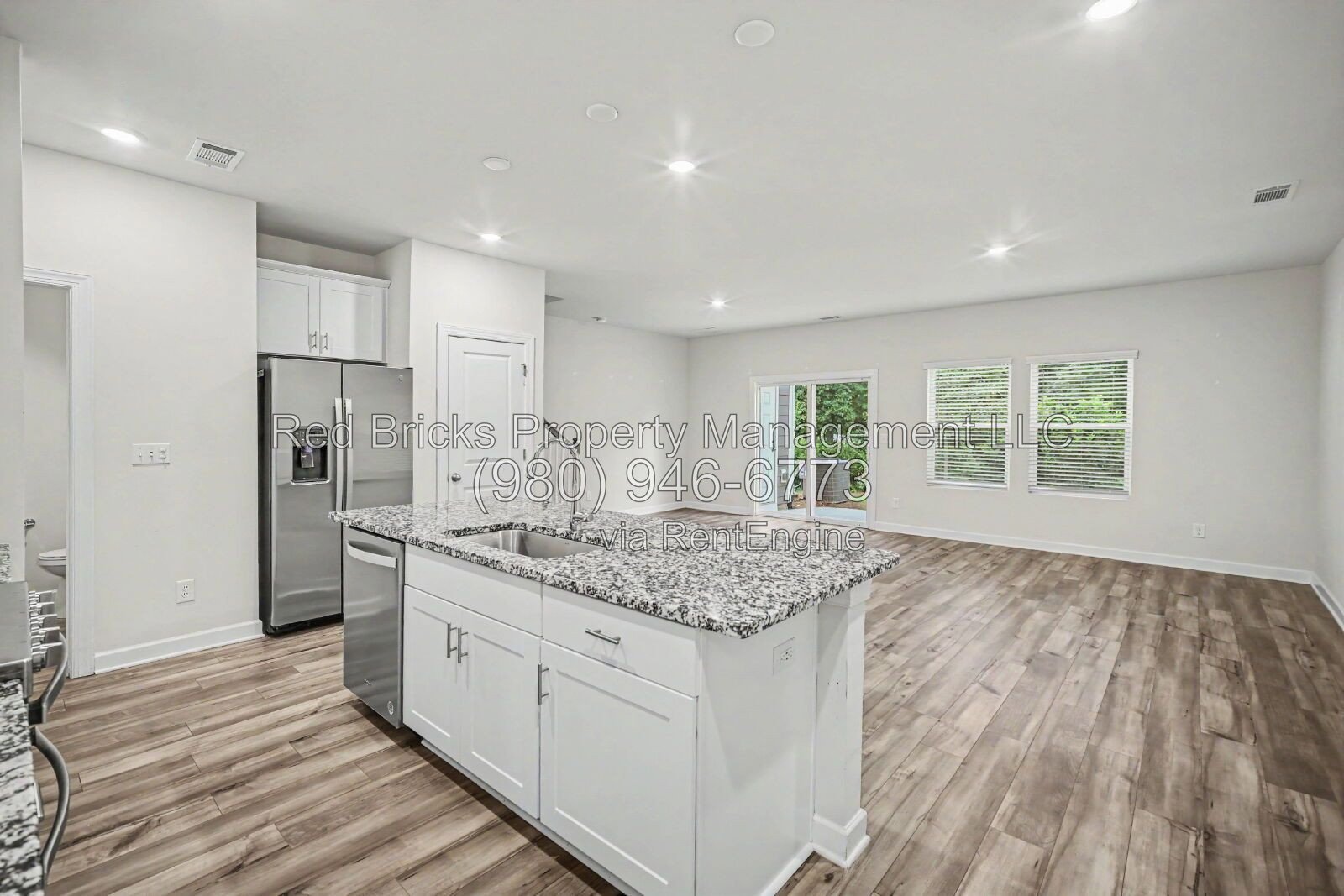 Like-New Townhome with 2-Car Garage in Enclave at City Park property image