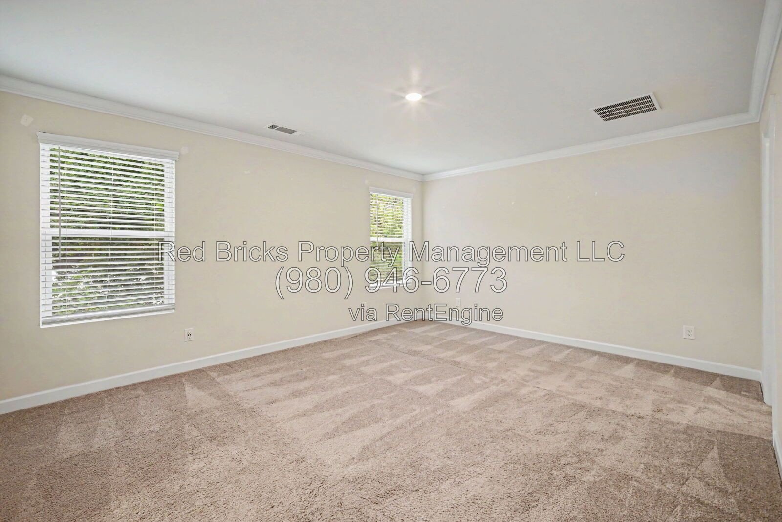 Like-New Townhome with 2-Car Garage in Enclave at City Park property image