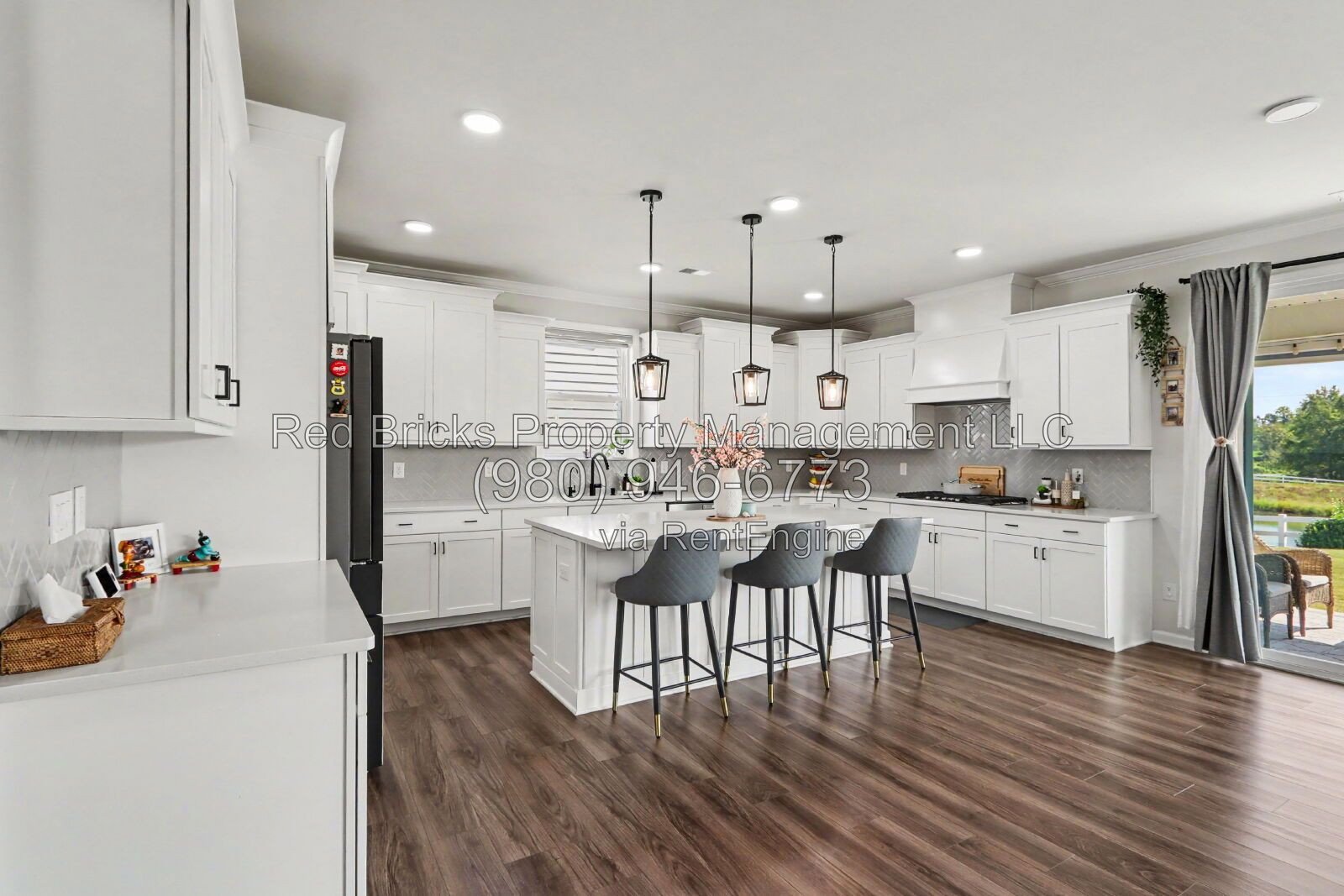Stunning 5BR Home in Desirable Braeburn Community! property image