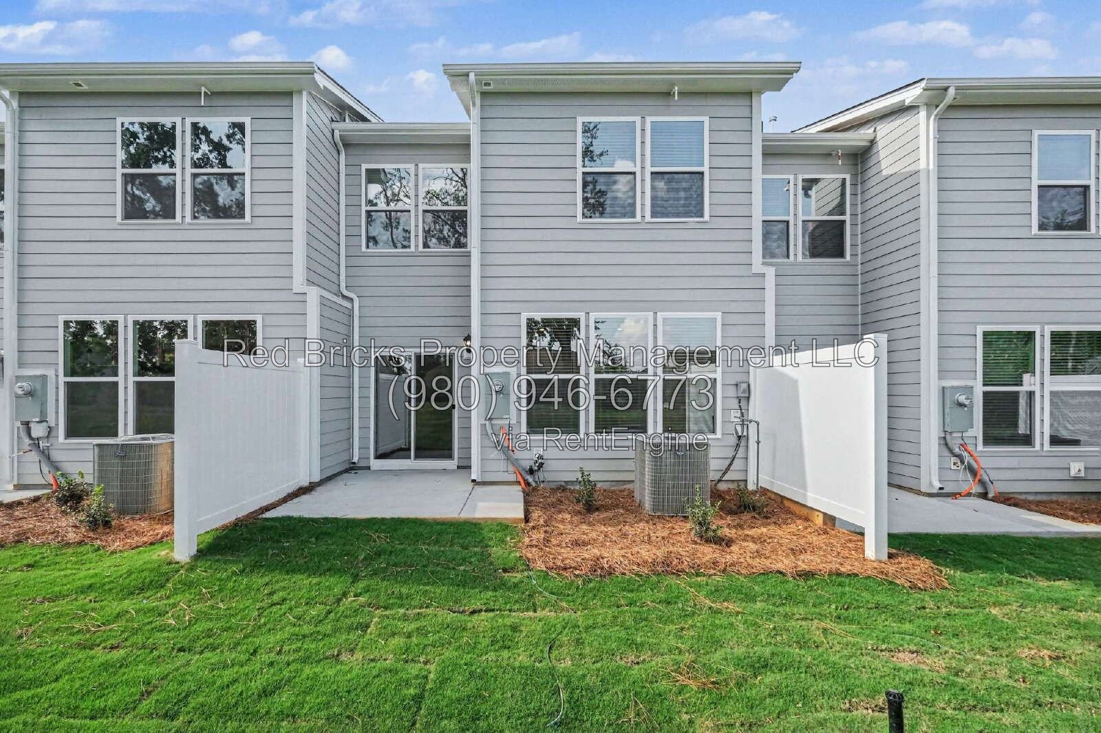 Brand-New 3BR Townhome with Modern Kitchen & Patio! property image