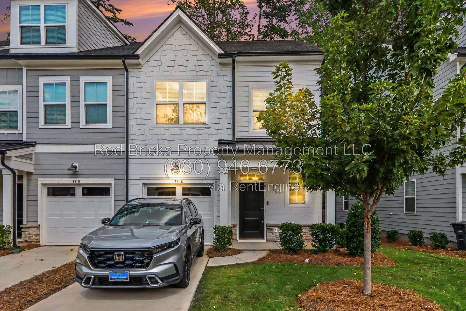Like-New 3BR Townhome in Desirable Griffith Lakes! property image
