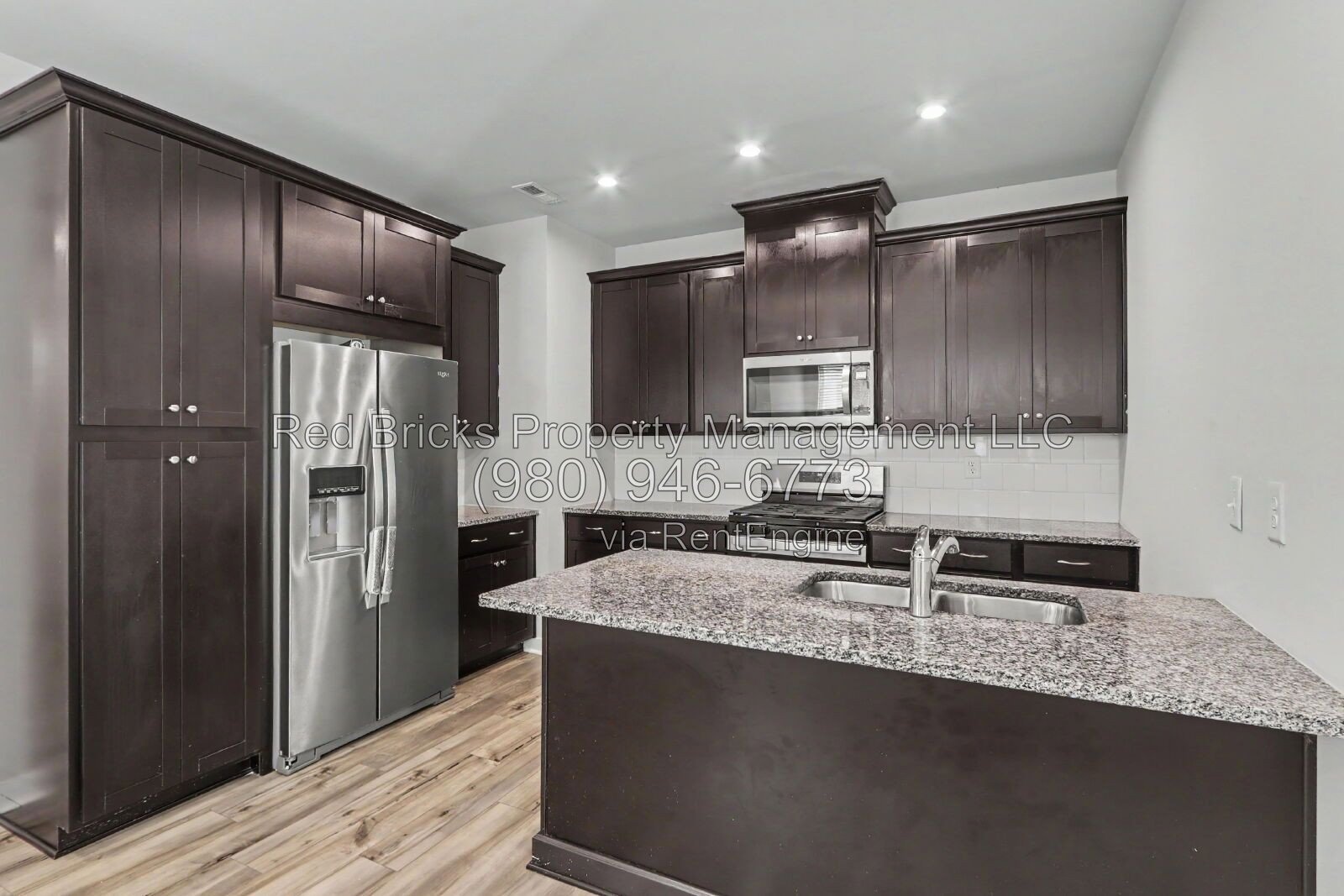 Like-New 3BR Townhome in Desirable Griffith Lakes! property image