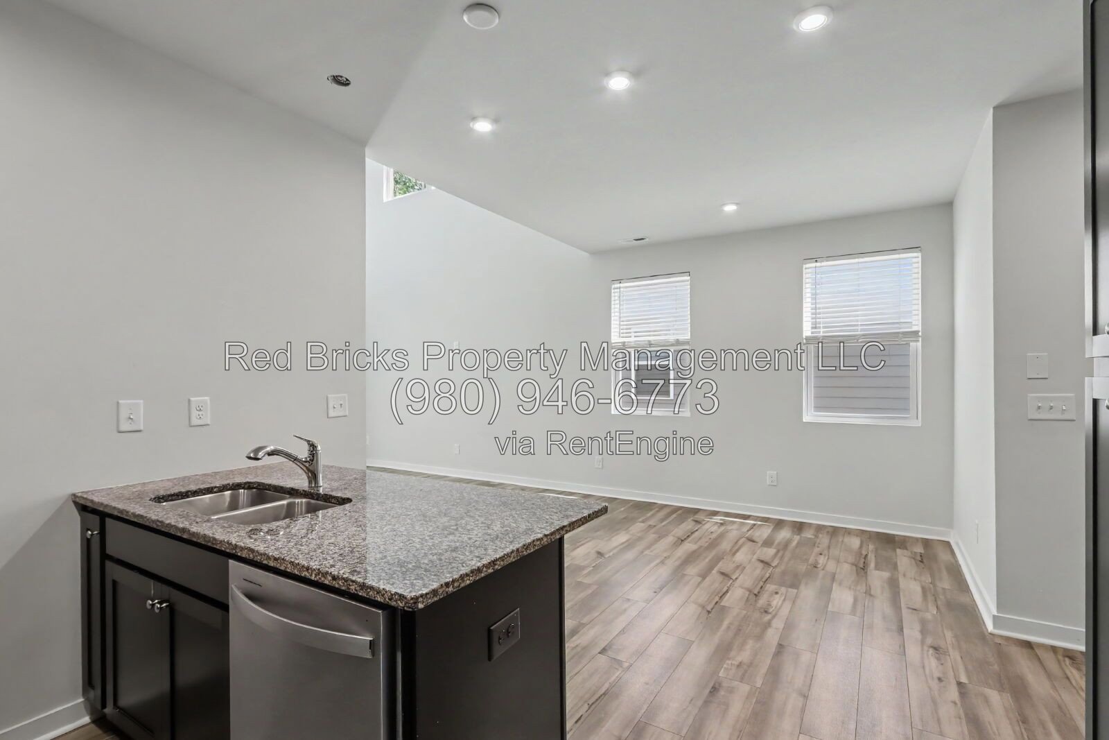 Like-New 3BR Townhome in Desirable Griffith Lakes! property image