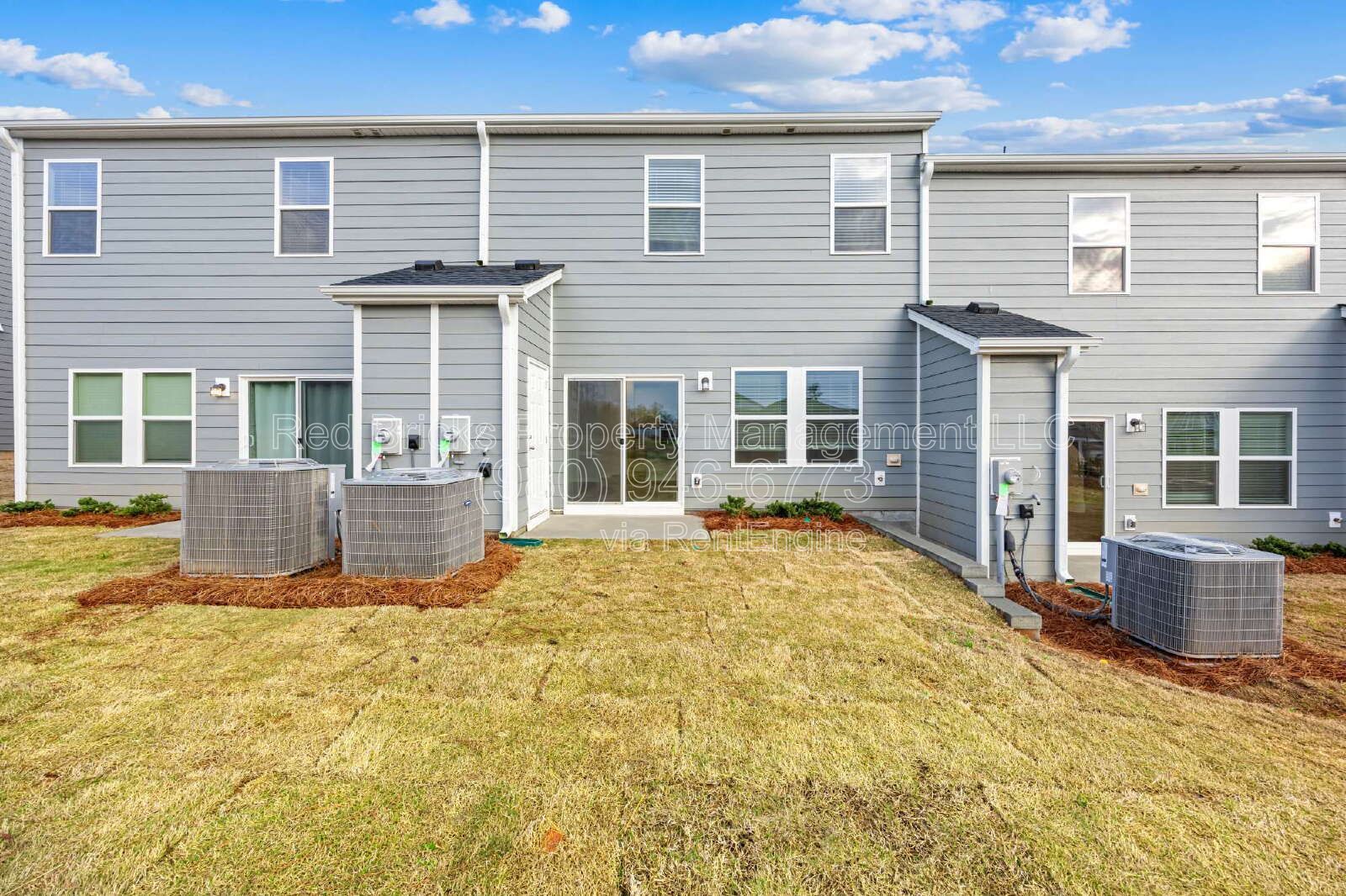 Like-New 3BR Townhome Near Georgetown Crossing – Available June 10th! property image