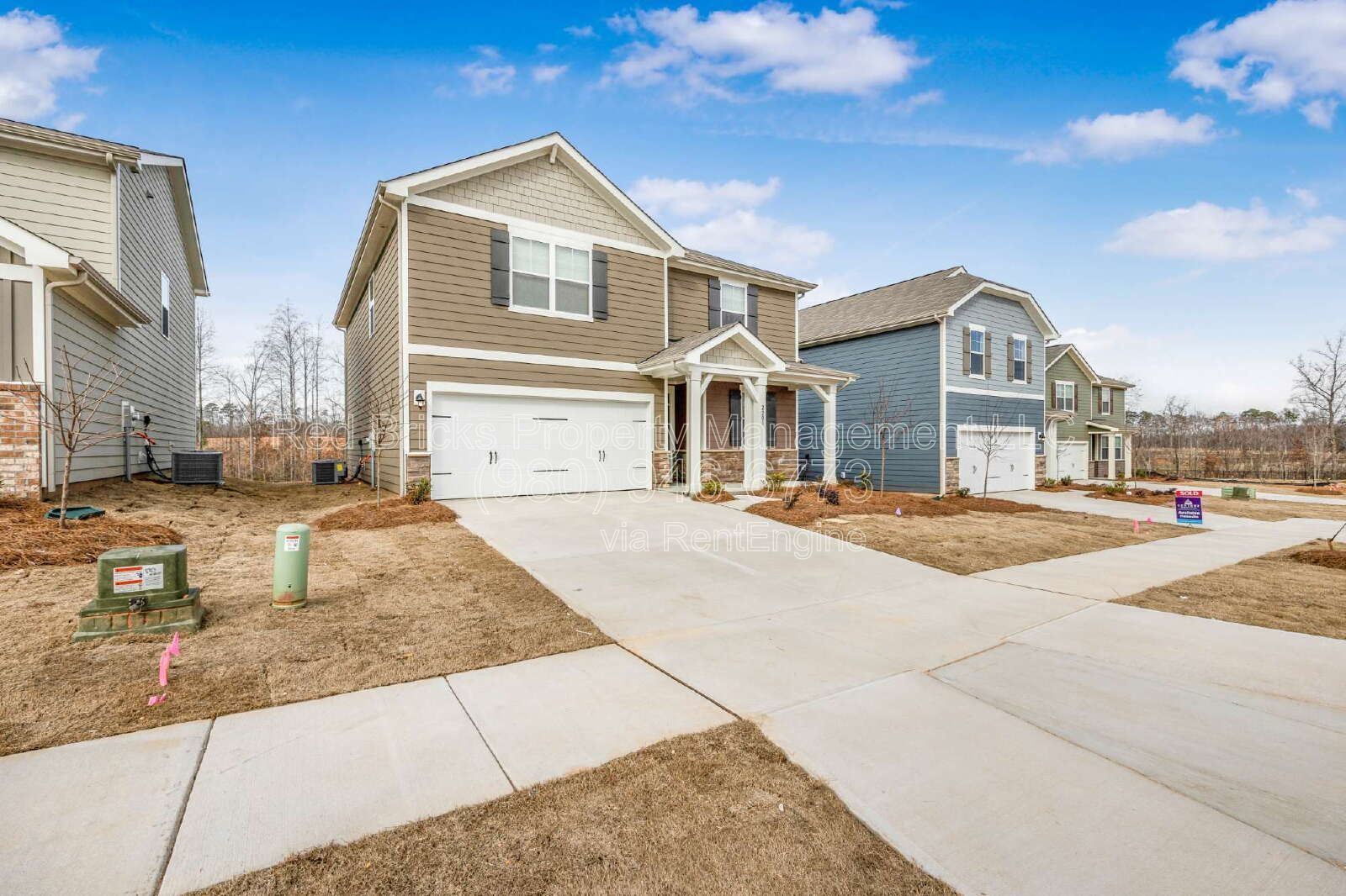 Like-New 4BR Home in Blue Sky Meadows – Modern Living with Resort-Style Amenities! property image