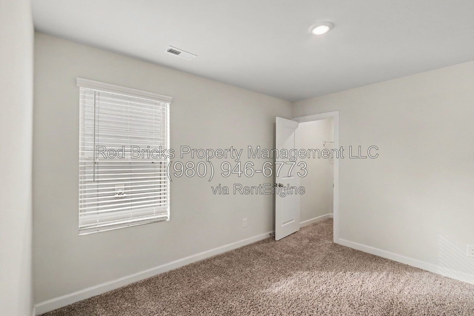 Spacious 5-Bedroom Home in Stoneybrook Station – Available Now! property image
