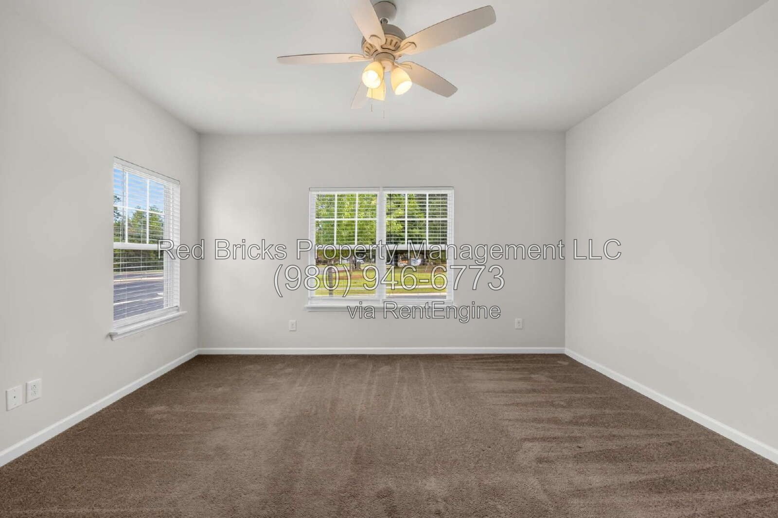 Beautiful Like-New 4-Bedroom Townhome in McDowell Crossing property image