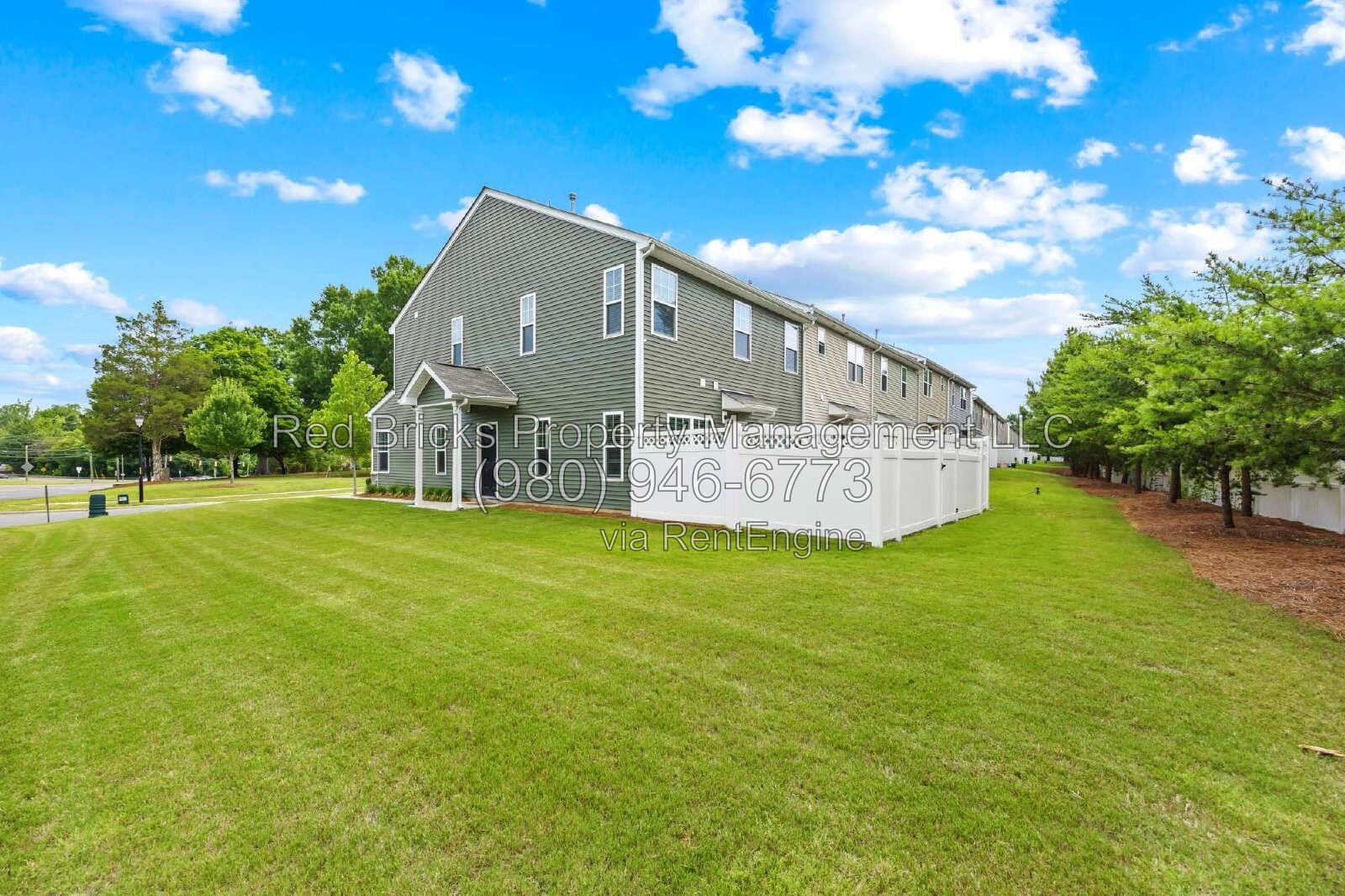 Beautiful Like-New 4-Bedroom Townhome in McDowell Crossing property image