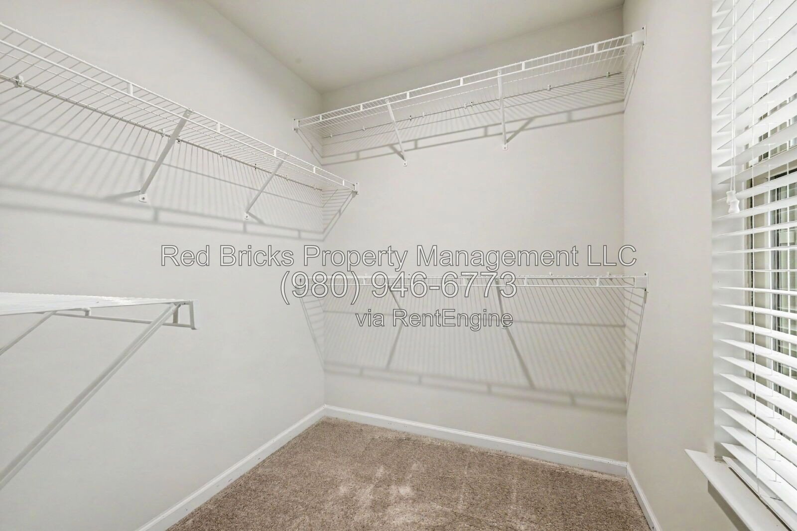 Beautiful 3-Bedroom Townhome in Edison Square property image