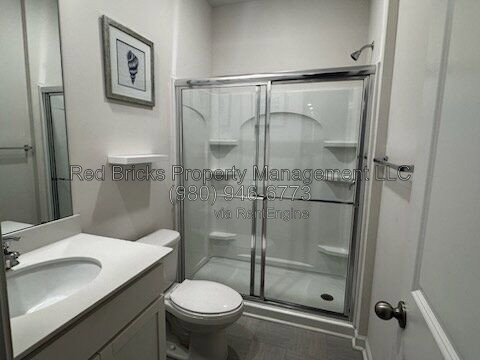 Like-New 5-Bedroom Home in Sutton Farms property image
