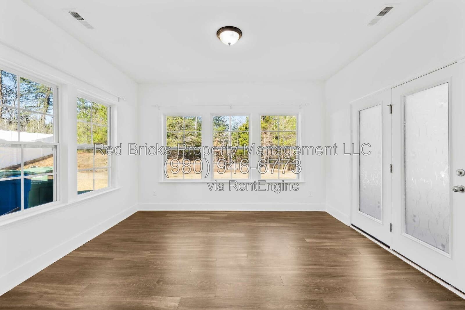 Spacious 5-Bedroom Retreat with 3 Full Baths in Harrisburg – 3,168 Sq. Ft of Comfort on Founders Way! property image
