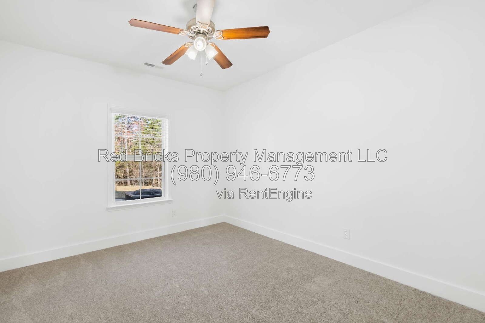 Spacious 5-Bedroom Retreat with 3 Full Baths in Harrisburg – 3,168 Sq. Ft of Comfort on Founders Way! property image