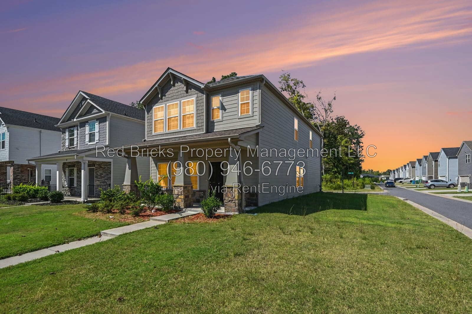 Beautiful 3BR/2.5BA 2-Story Home in Preston Park - Pineville, NC property image
