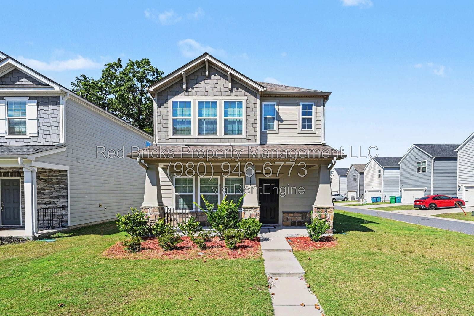 Beautiful 3BR/2.5BA 2-Story Home in Preston Park - Pineville, NC property image