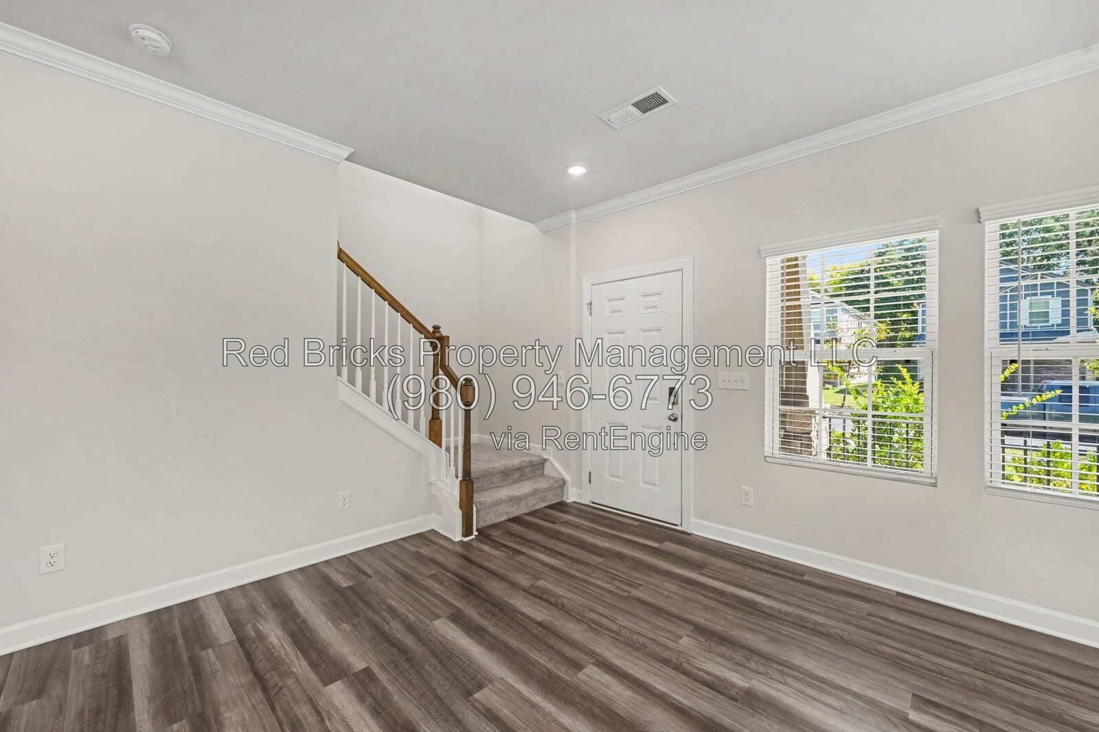 Beautiful 3BR/2.5BA 2-Story Home in Preston Park - Pineville, NC property image