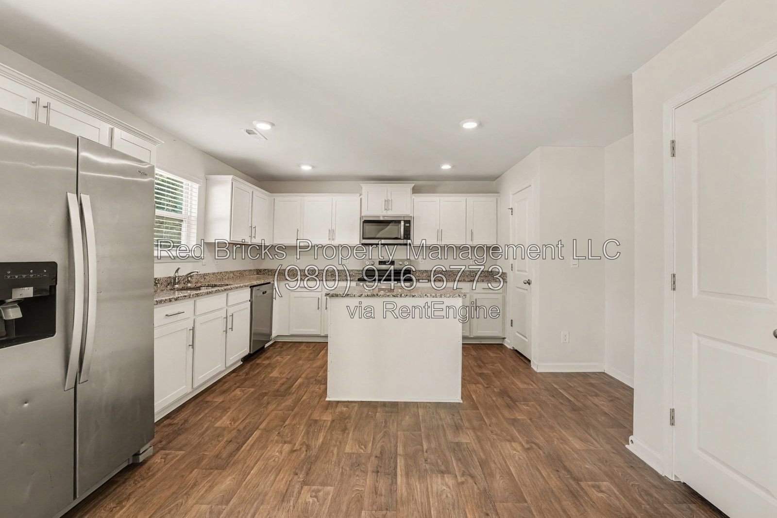 3BR/2.5BA 2-Story Home in Stewart Creek Estates property image