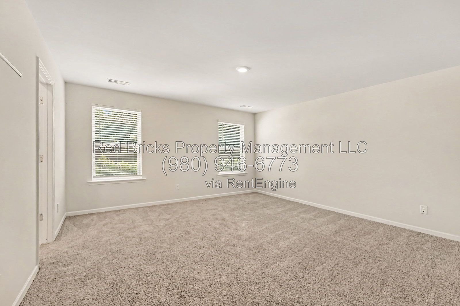 3BR/2.5BA 2-Story Home in Stewart Creek Estates property image