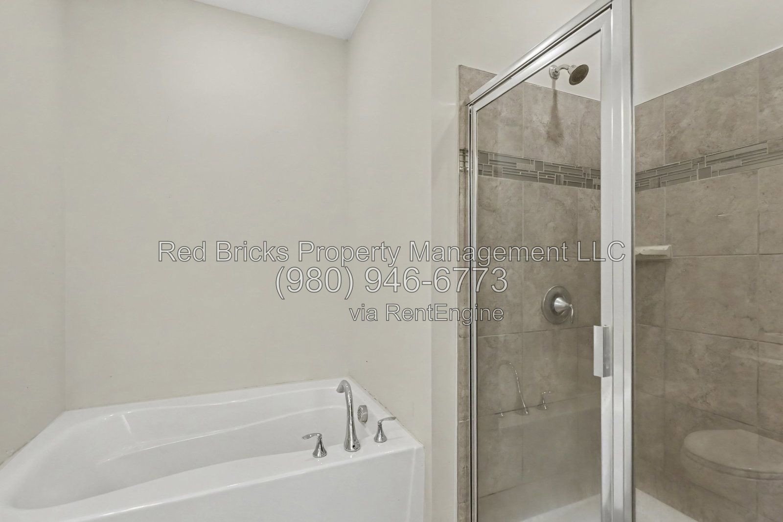 3-Bedroom, 3.5-Bath Townhome in The Greens with Garage & Community Pool property image