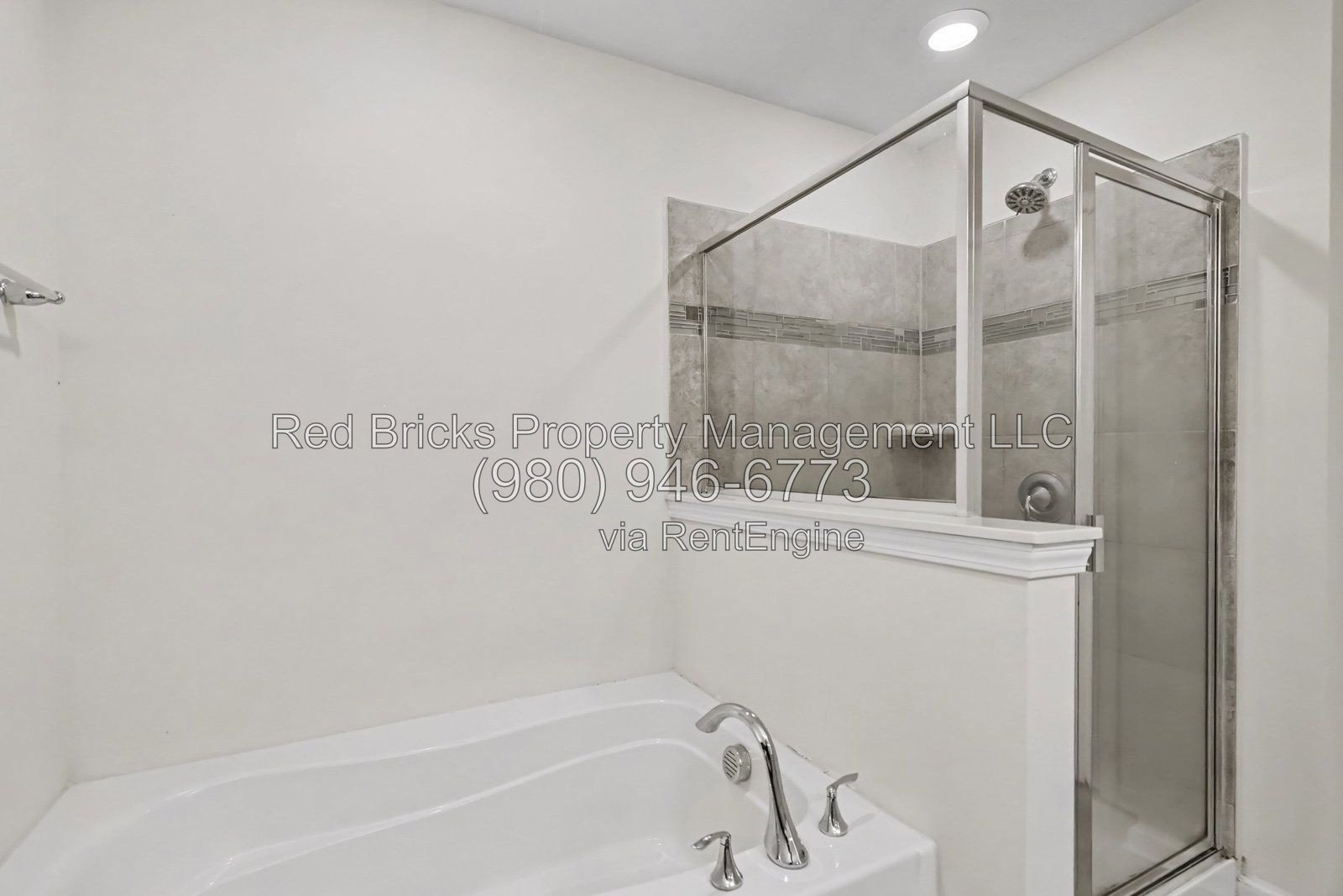 3-Bedroom, 3.5-Bath Townhome in The Greens with Garage & Community Pool property image