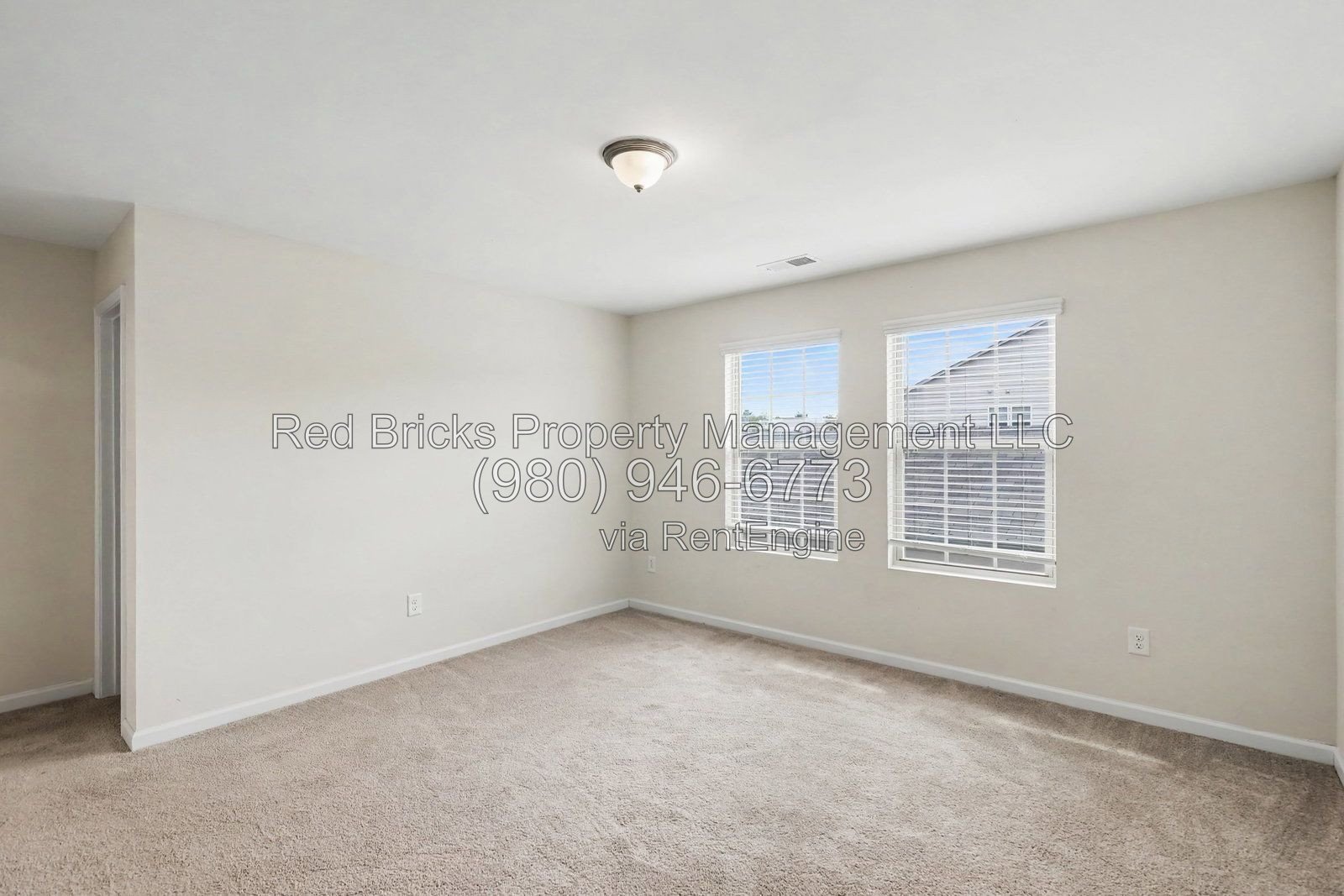 3-Bedroom, 3.5-Bath Townhome in The Greens with Garage & Community Pool property image