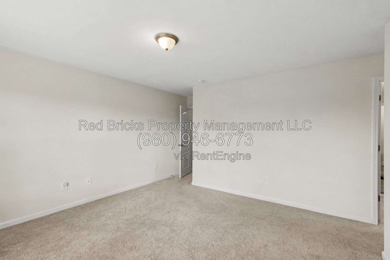 3-Bedroom, 3.5-Bath Townhome in The Greens with Garage & Community Pool property image
