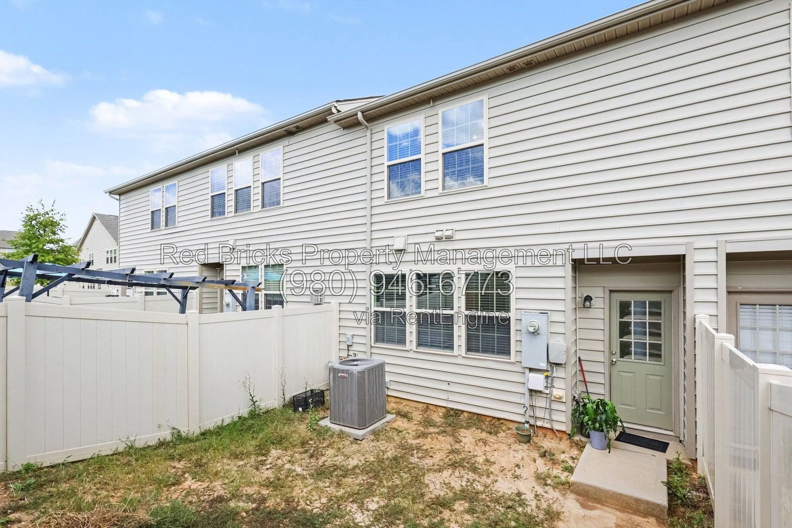 3-Bedroom, 3.5-Bath Townhome in The Greens with Garage & Community Pool property image
