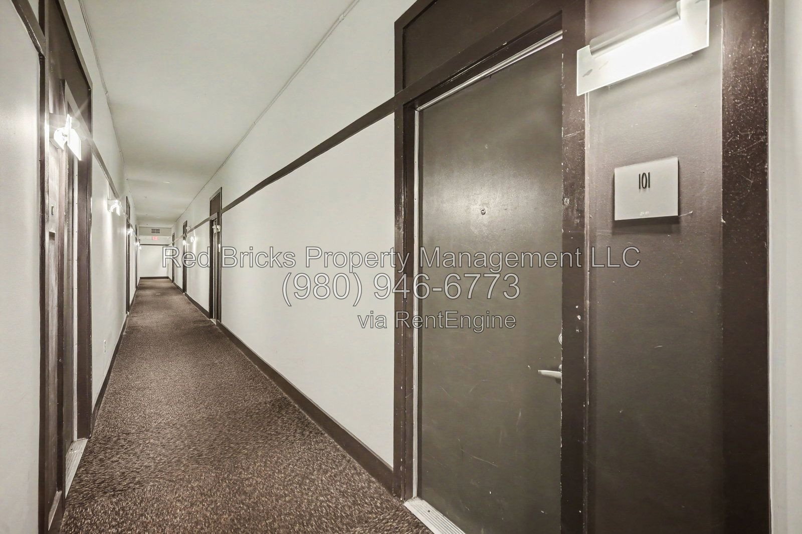 Ground-Floor 1BR/1BA Condo in Court 6 – Uptown Charlotte property image