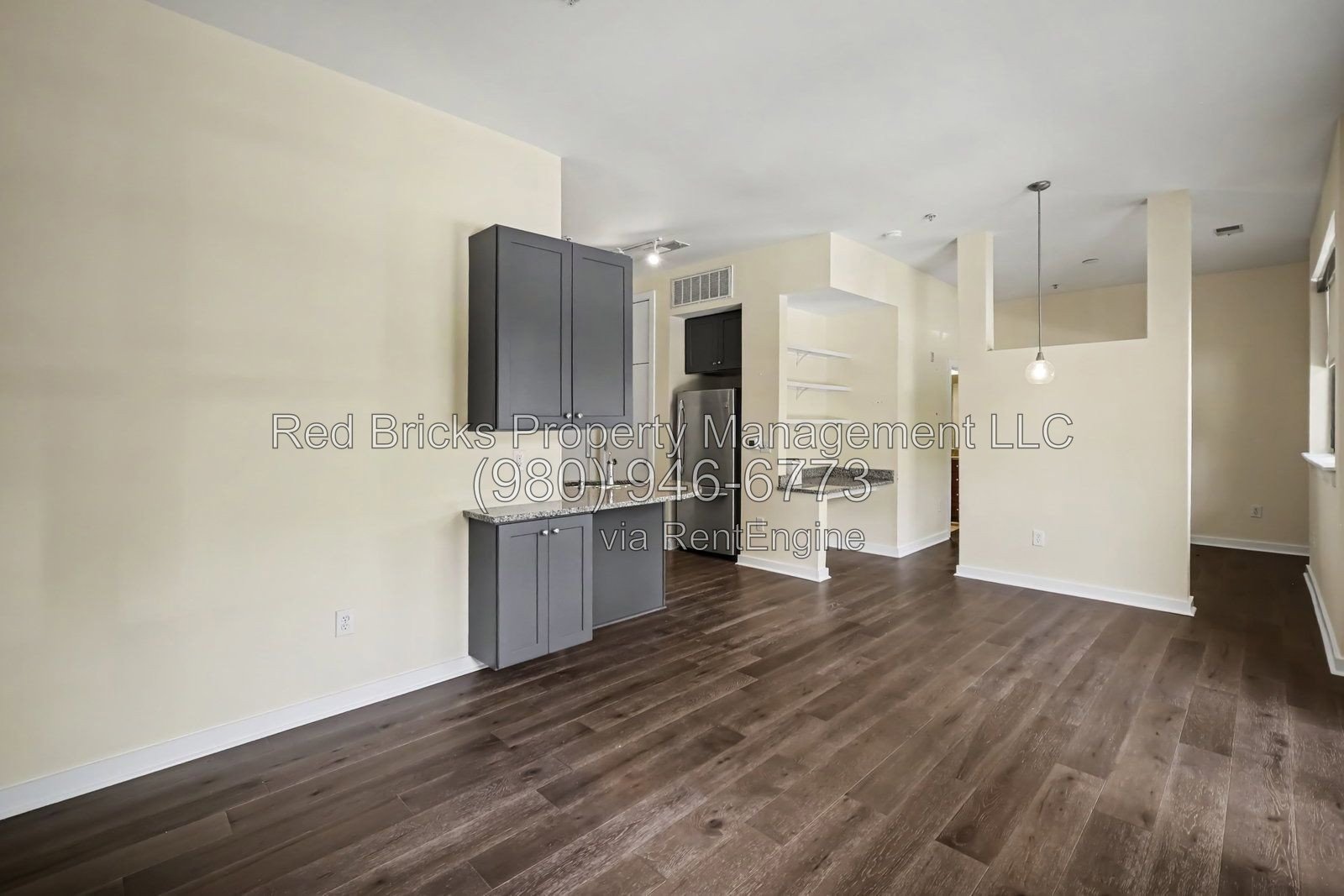Ground-Floor 1BR/1BA Condo in Court 6 – Uptown Charlotte property image
