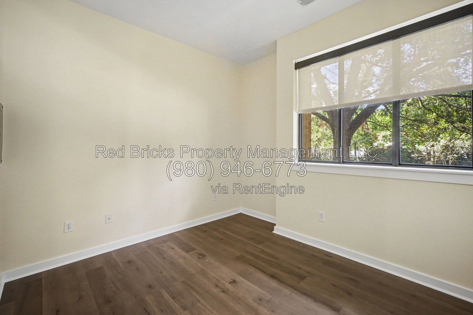 Ground-Floor 1BR/1BA Condo in Court 6 – Uptown Charlotte property image