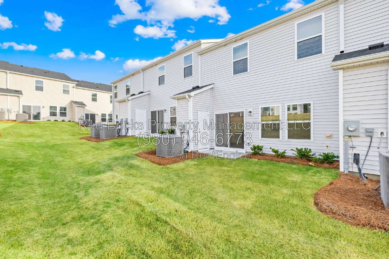 Like-New Townhome with Loft, Private Patio & Community Pool property image