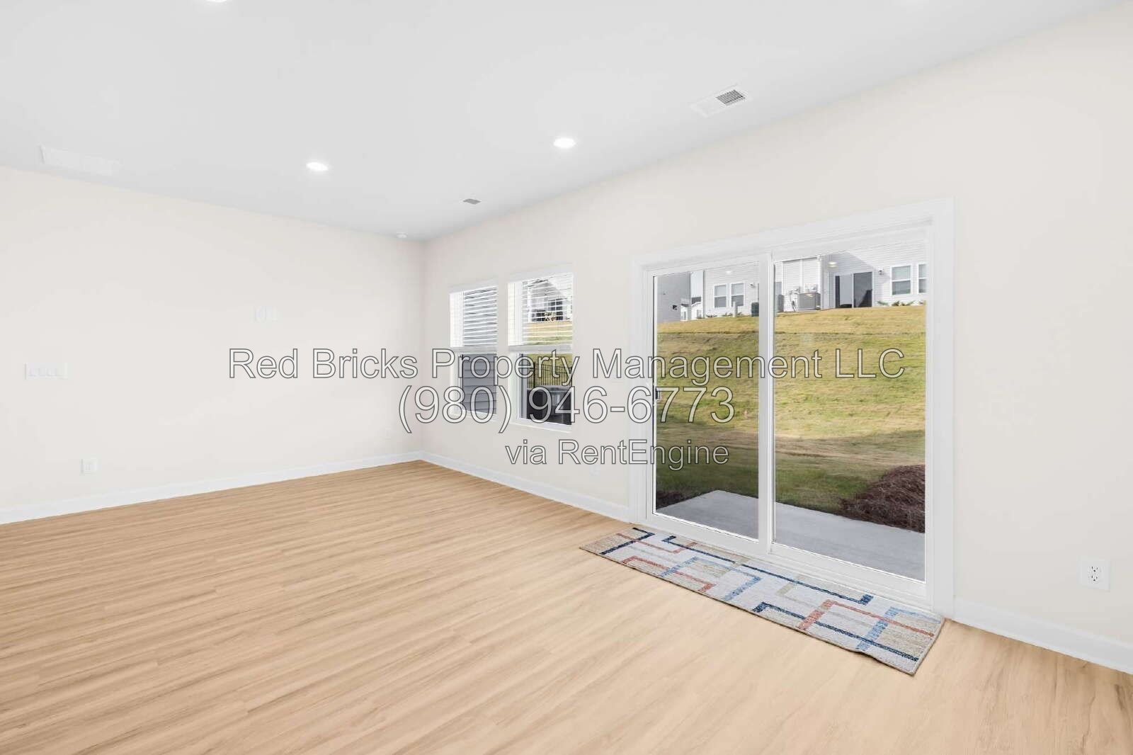 Like-New Townhome with Loft, Private Patio & Community Pool property image