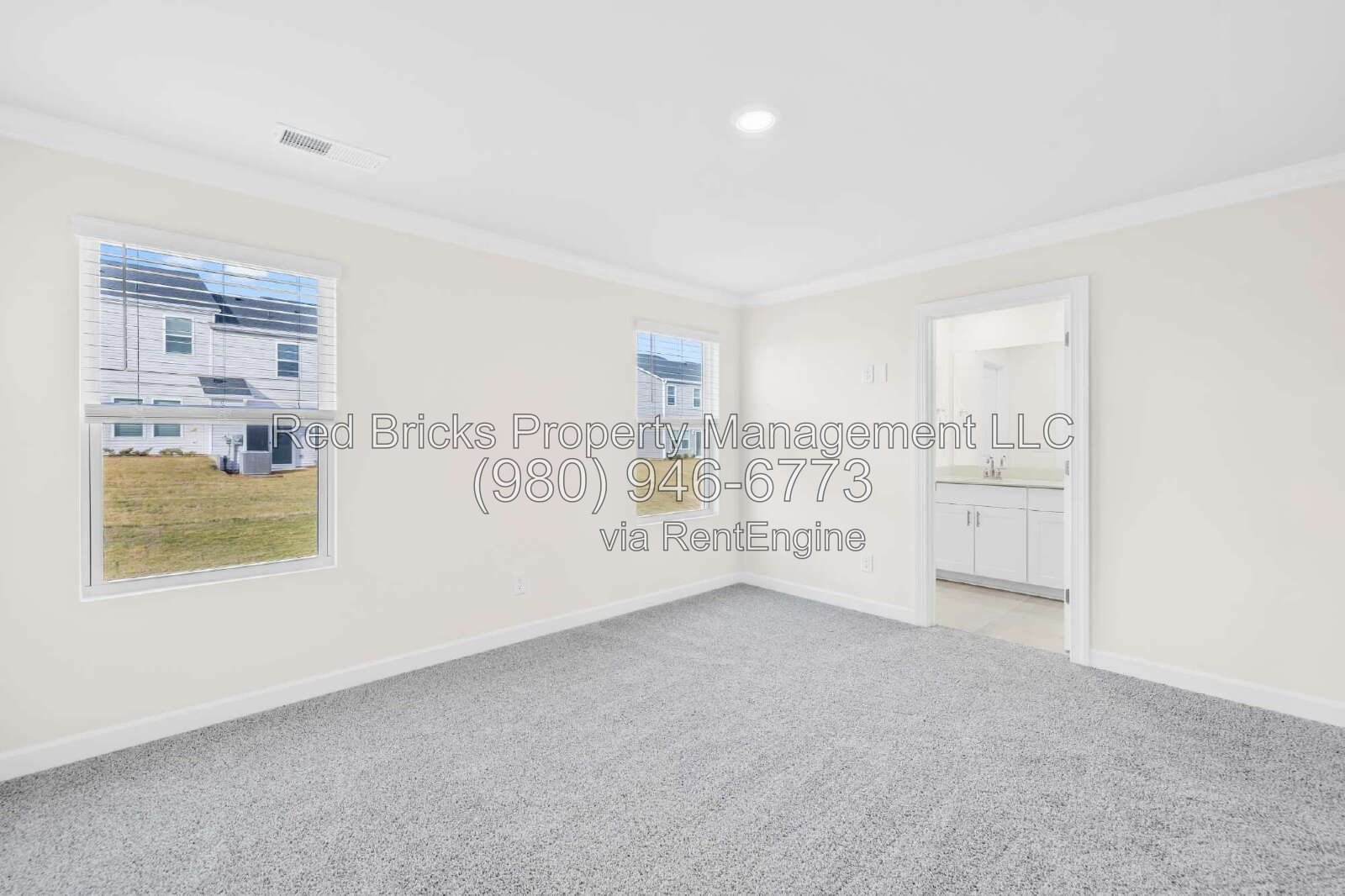 Like-New Townhome with Loft, Private Patio & Community Pool property image