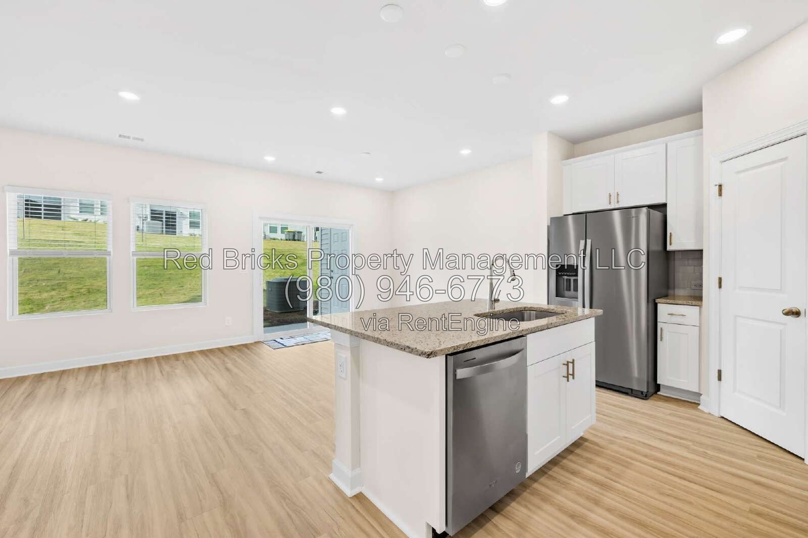 Like-New Townhome with Loft, Private Patio & Community Pool property image