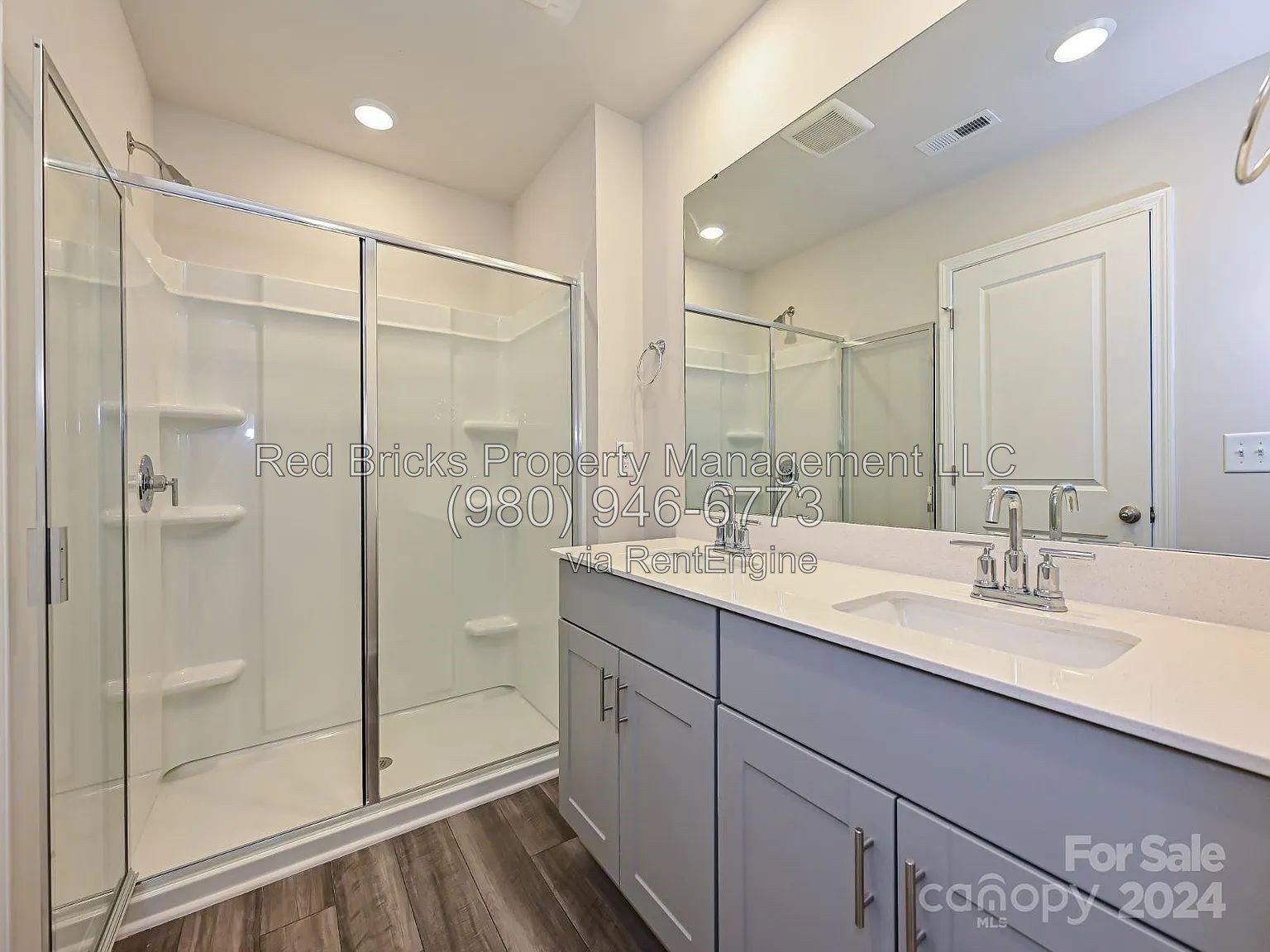 Like-New Townhome with Loft, Private Patio & Community Pool property image