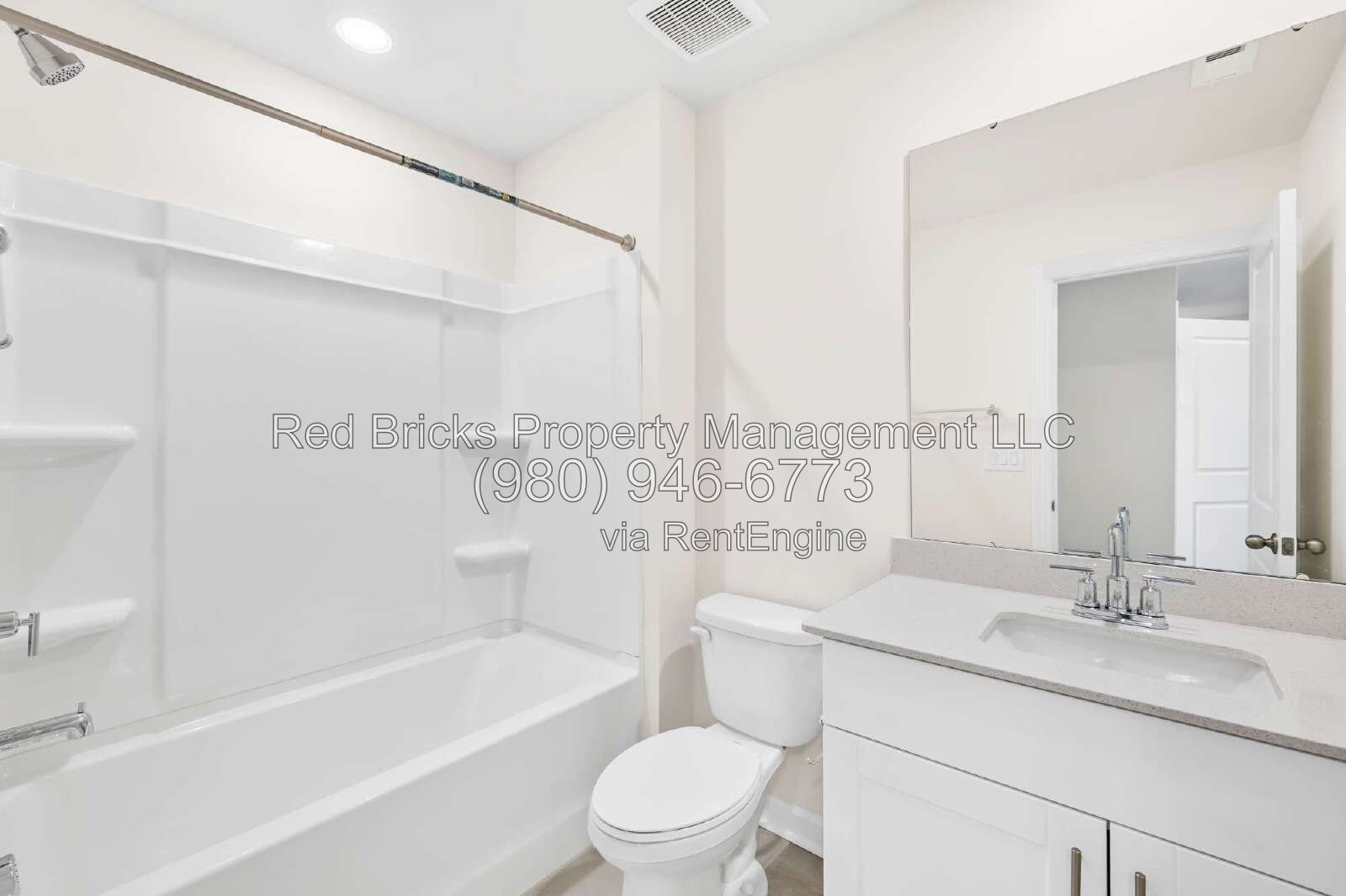 Like-New Townhome with Loft, Private Patio & Community Pool property image