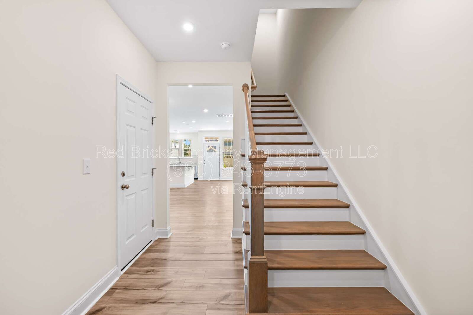 Like-New 3BR Townhome in Smith Farm – Available May 15! property image