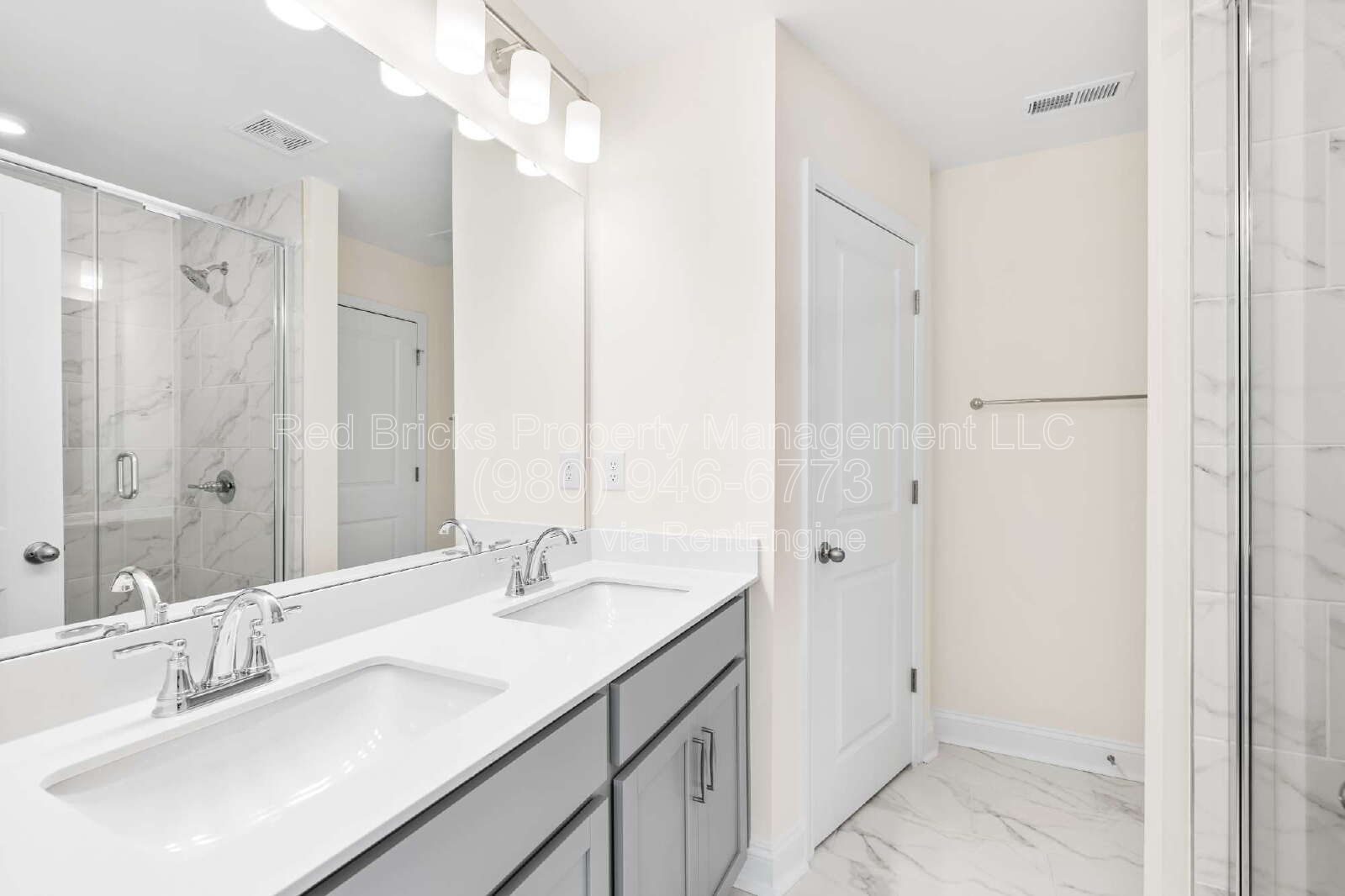 Like-New 3BR Townhome in Smith Farm – Available May 15! property image