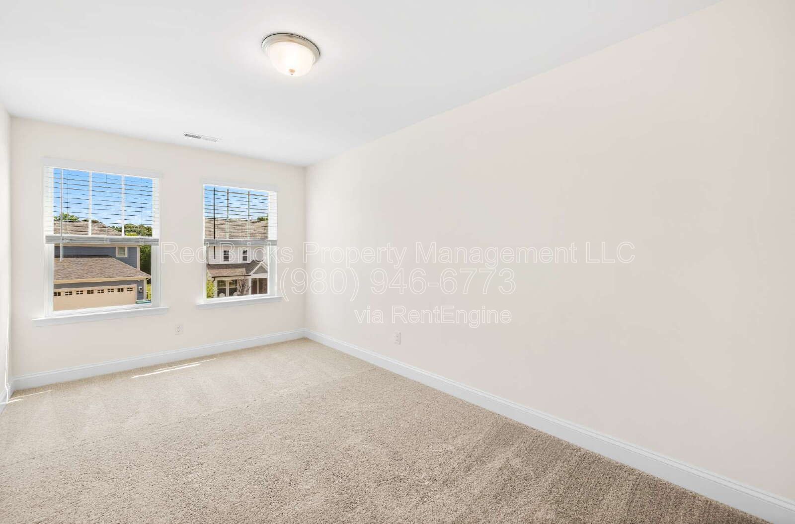 Like-New 3BR Townhome in Smith Farm – Available May 15! property image
