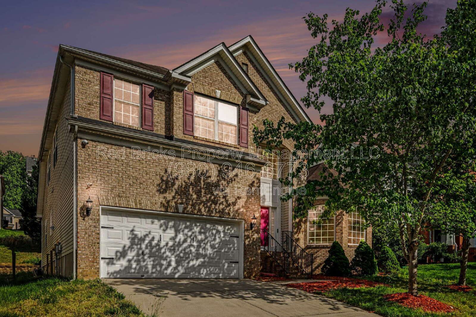 Spacious 5BR Highland Creek Home with Backyard Deck & Resort-Style Amenities – Available Now! property image