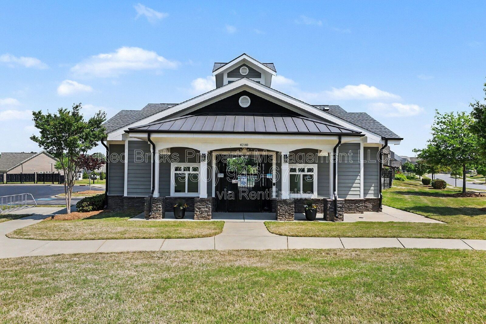 Like-New 4BR Home in Hunton Forest – 3,000 Sq Ft with Modern Upgrades & Backyard Retreat! property image