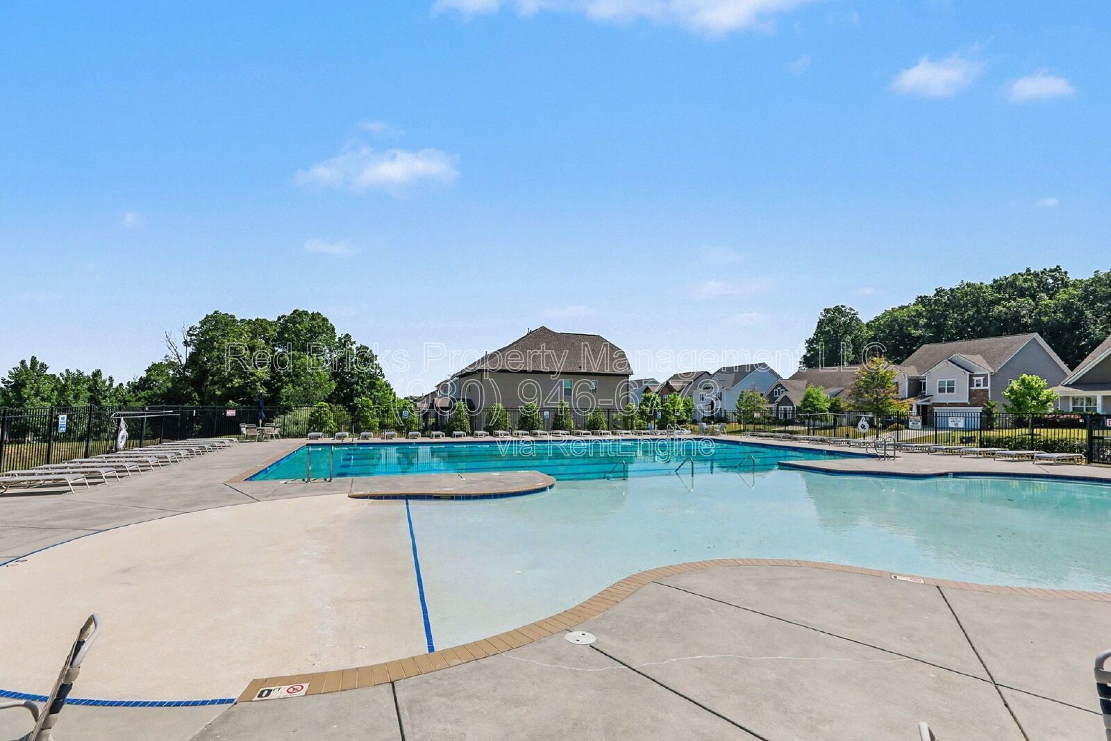 Like-New 4BR Home in Hunton Forest – 3,000 Sq Ft with Modern Upgrades & Backyard Retreat! property image