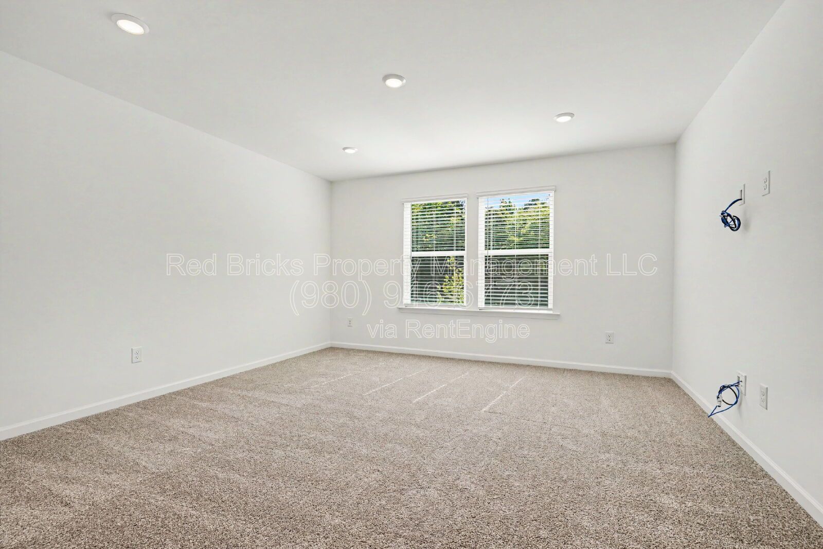 Modern End-Unit Townhome in Mallard Park – Move-In Ready! property image