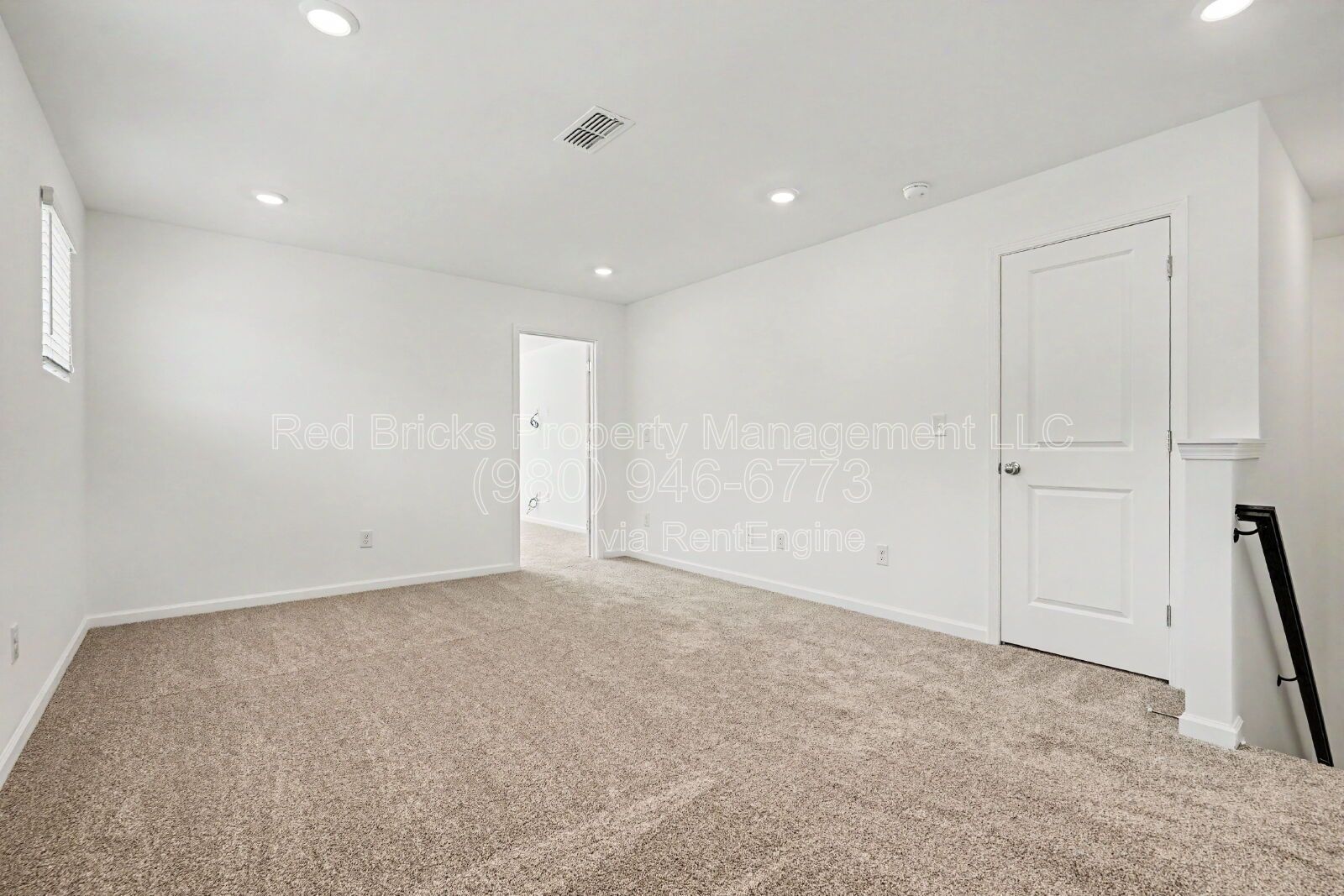 Modern End-Unit Townhome in Mallard Park – Move-In Ready! property image
