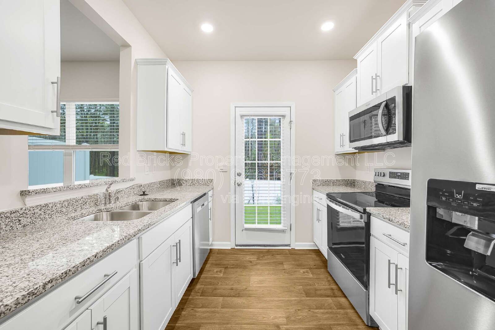 Like-New Trinity Village Townhome – Available June 16! property image