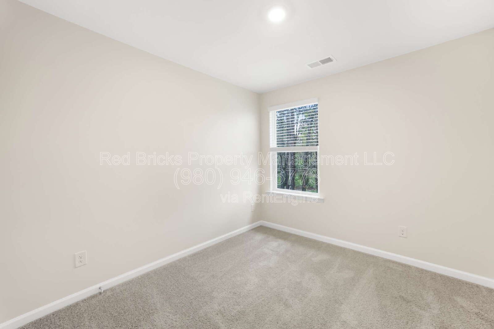 Like-New Trinity Village Townhome – Available June 16! property image